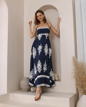 Iris Maxi Collette Maxi Dress Square Neckline Pockets Spaghetti Strap - Navy & White