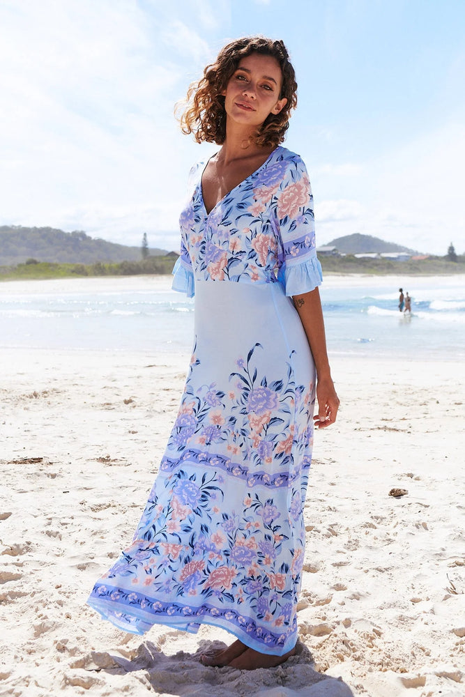 
            
                Load image into Gallery viewer, Bloom Maxi Dress - Heaven Collection - Style House Fashion Jaase
            
        