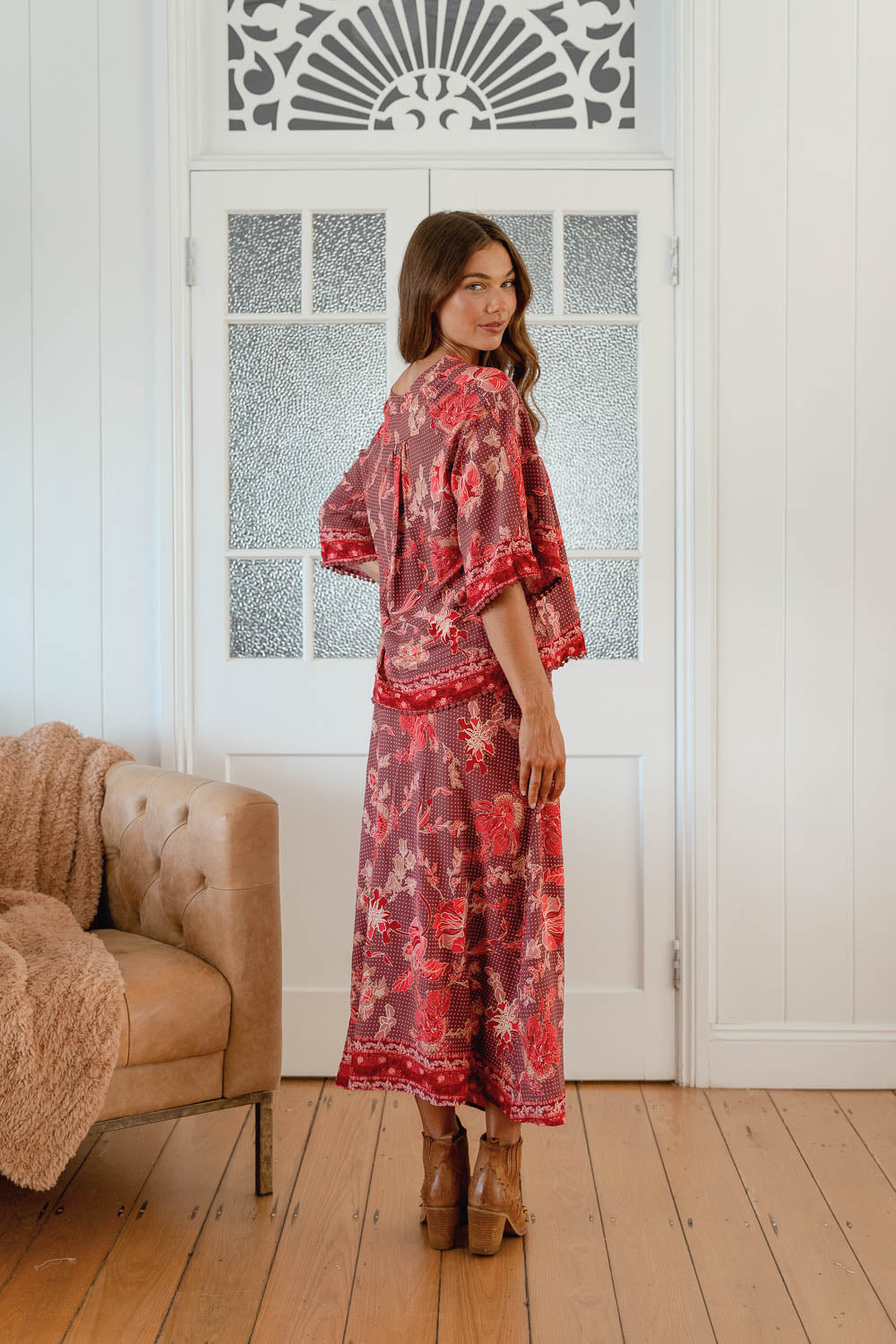 Jaase Gabriella Blouse Top with V Neck Lantern Sleeve - Ziggy - Style House Fashion