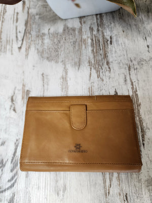 Ishani Genuine Leather Clutch Wallet - Tobacco Kompanero