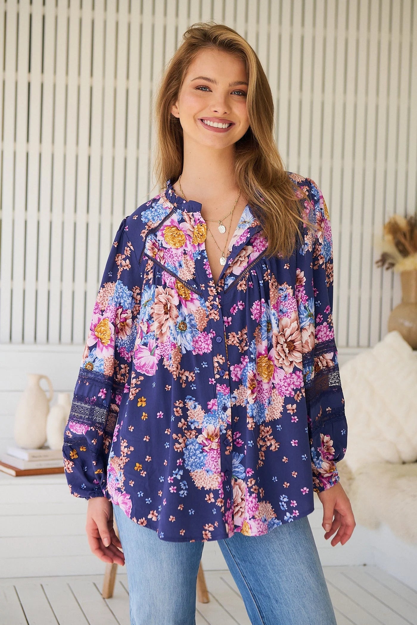 Jaase Eliza Blouse with V-Neck Lace Buttons Balloon Sleeve - Wild Whim - Style House Fashion Jaase