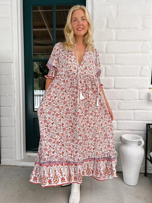 
            
                Load image into Gallery viewer, Kora Midi Dress - Love Letters Collection - Style House Fashion Jaase
            
        