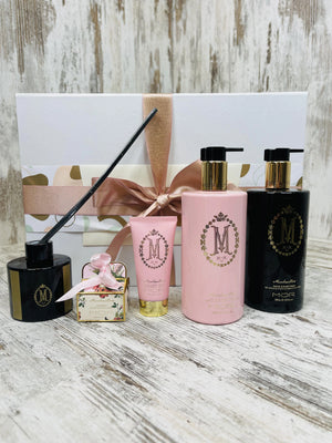 MOR Marshmallow 'All I Need' Gift Hamper Box Style House Fashion