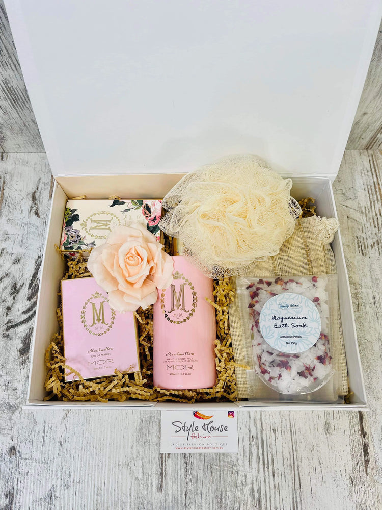 MOR Marshmallow ‘Love Her’ Gift Pamper Box Style House Fashion