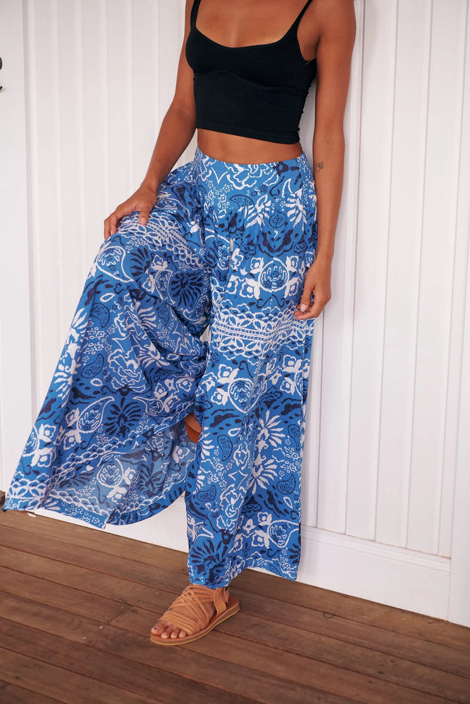 
            
                Load image into Gallery viewer, Serge Pants - Azula Collection Jaase
            
        