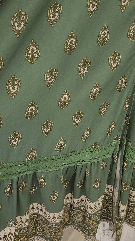 
            
                Load and play video in Gallery viewer, Jaase Carmen Maxi Dress with Cap Shell Sleeve V Neck Pockets Buttoned - Viridian
            
        