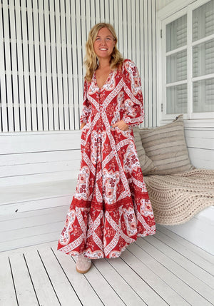 Jaase Carmen Maxi Dress with Long Sleeve V Neck Pockets - Rosa