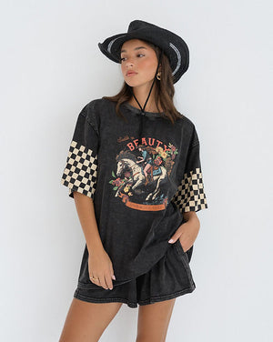 Paper Heart Saddle Up Beauty Slightly Oversized Vintage T-Shirt - Black Stone Wash - Style House Fashion Paper Heart