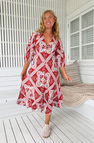 Jaase Lenni Midi Dress with V-Neck Buttoned A-Line Skirt Puff Sleeve - Rosa