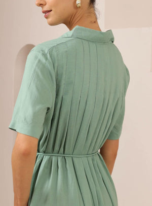 Iris Maxi Ellie Mini Dress with V-Neck Collar Buttoned Front - Pistachio