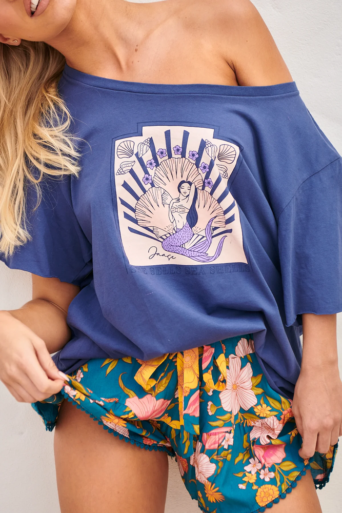 Jaase Ariel Sea Shell Vintage Graphic T-Shirt with Raw Edge Round Neck - Royal Blue