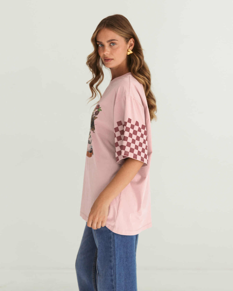 Paper Heart Saddle Up Beauty Slightly Oversized Vintage T-Shirt - Pink - Style House Fashion Paper Heart