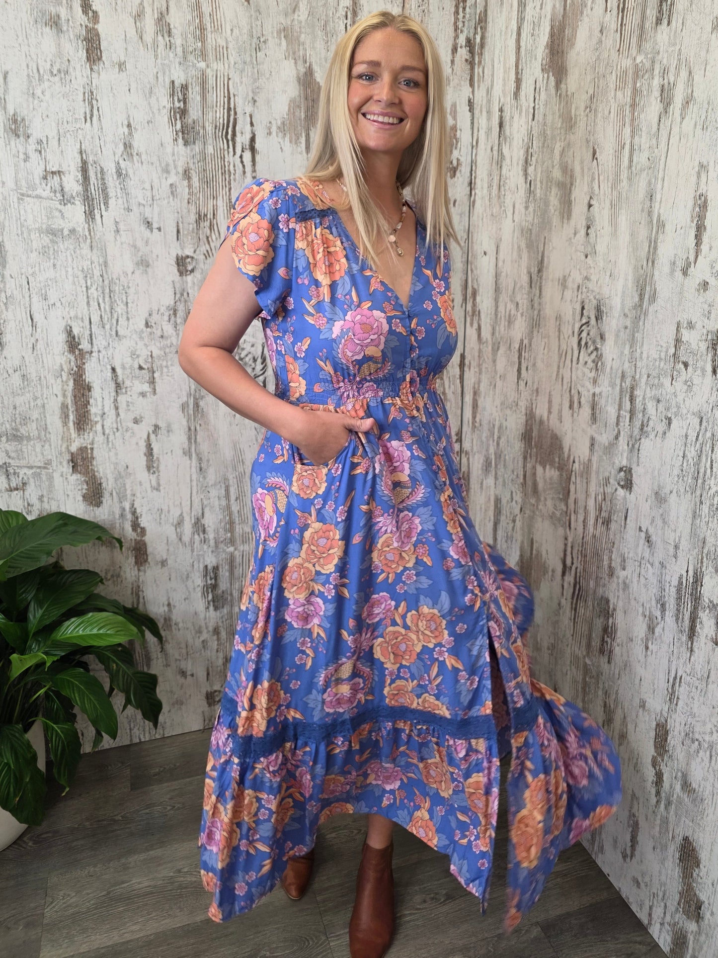 Jaase Carmen Maxi Dress with Cap Shell Sleeve V Neck Pockets Buttoned - Glastonbury - Style House Fashion Jaase