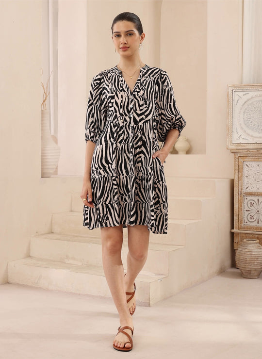 Iris Maxi Emma Mini Dress with V-Neck Buttons Pockets - Wilder