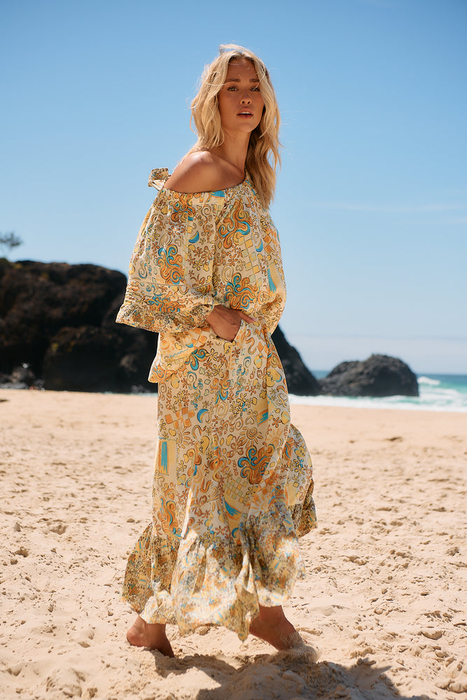 Jaase Oman Blouse with Round Neck Off Shoulder Batwing Sleeve - Sonnie - Style House Fashion Jaase