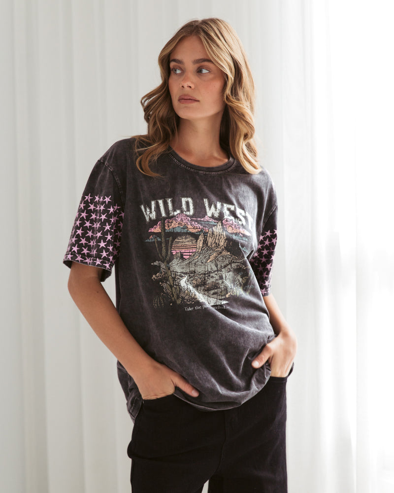 Paper Heart Wild West  Slightly Oversized Vintage T-Shirt - Black Stone Wash