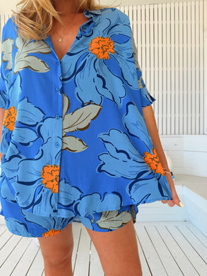 Jaase River Shirt Blouse with V Neck Collar Buttoned Front - Blue Bell - Style House Fashion Jaase