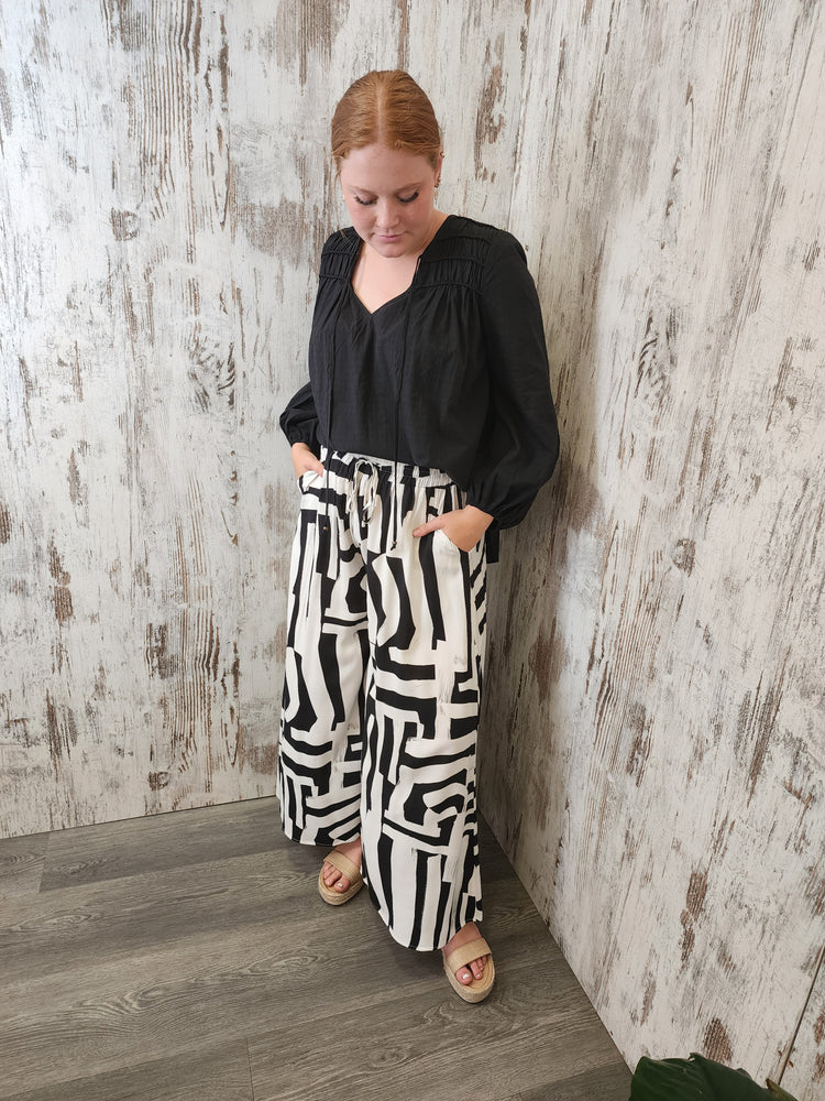 Iris Maxi Anna Cotton Blouse with V Neck Longline Back Billowy Sleeve - Black
