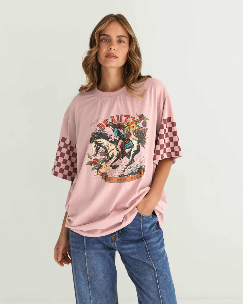 Paper Heart Saddle Up Beauty Slightly Oversized Vintage T-Shirt - Pink - Style House Fashion Paper Heart