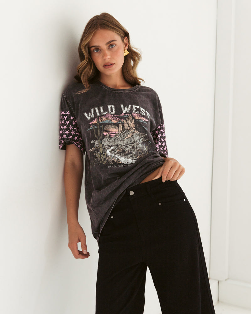 Paper Heart Wild West  Slightly Oversized Vintage T-Shirt - Black Stone Wash