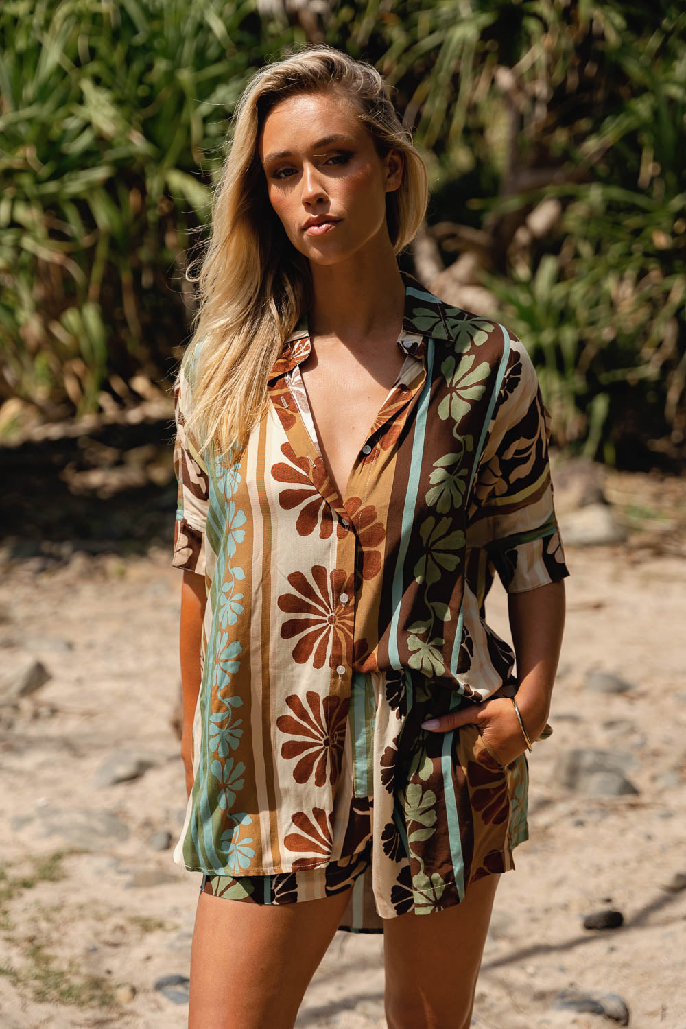 Jaase River Shirt Blouse with V Neck Collar Buttoned Front - Cacao Mist - Style House Fashion Jaase Jaase