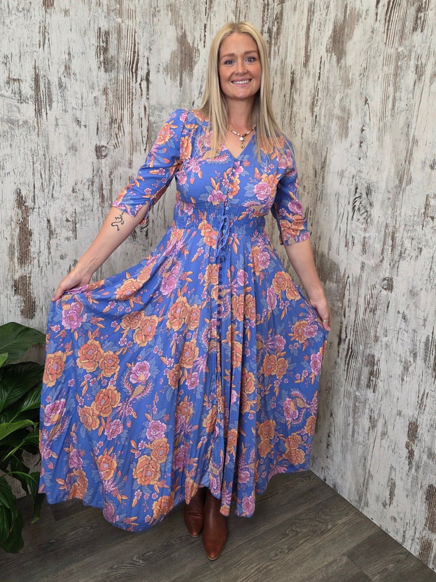 Jaase Indiana Maxi Dress with V-Neck Buttoned Shirred Waist - Glastonbury - Style House Fashion Jaase