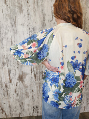 Iris Maxi Mia Cotton Blouse Top with V-Neck Puff Sleeve Buttons - Hydrangea