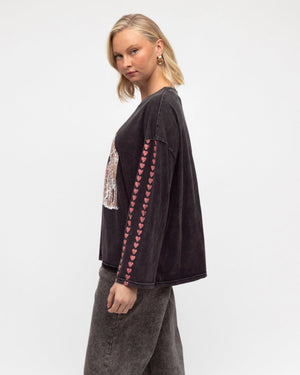 Paper Heart Flirting With Fortune Long Sleeved Vintage T-Shirt - Washed Black - Style House Fashion Paper Heart