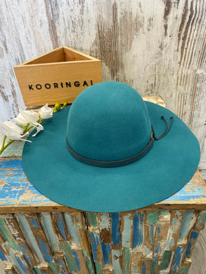 
            
                Load image into Gallery viewer, Ladies Wide Brim Hat ~ Forever After (Blue Peacock) Kooringal
            
        